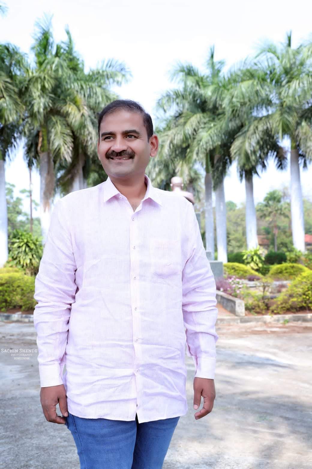 Mr. Samsher Warpudkar